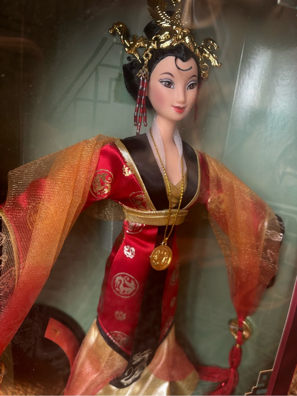 Vintage mulan Barbie - Picture 2 of 5